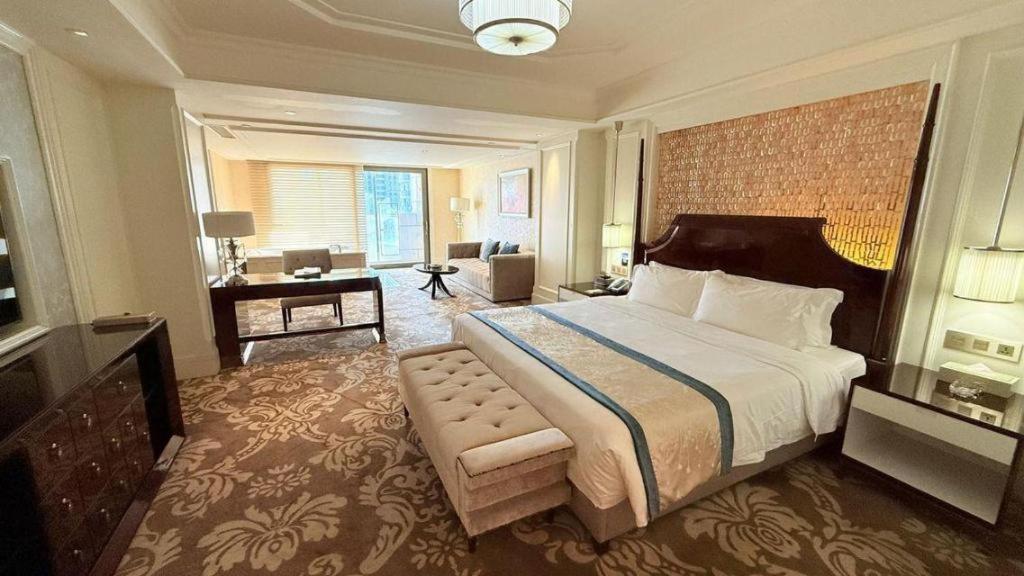 Lake Piedmont International Hotel Guangzhou Dış mekan fotoğraf